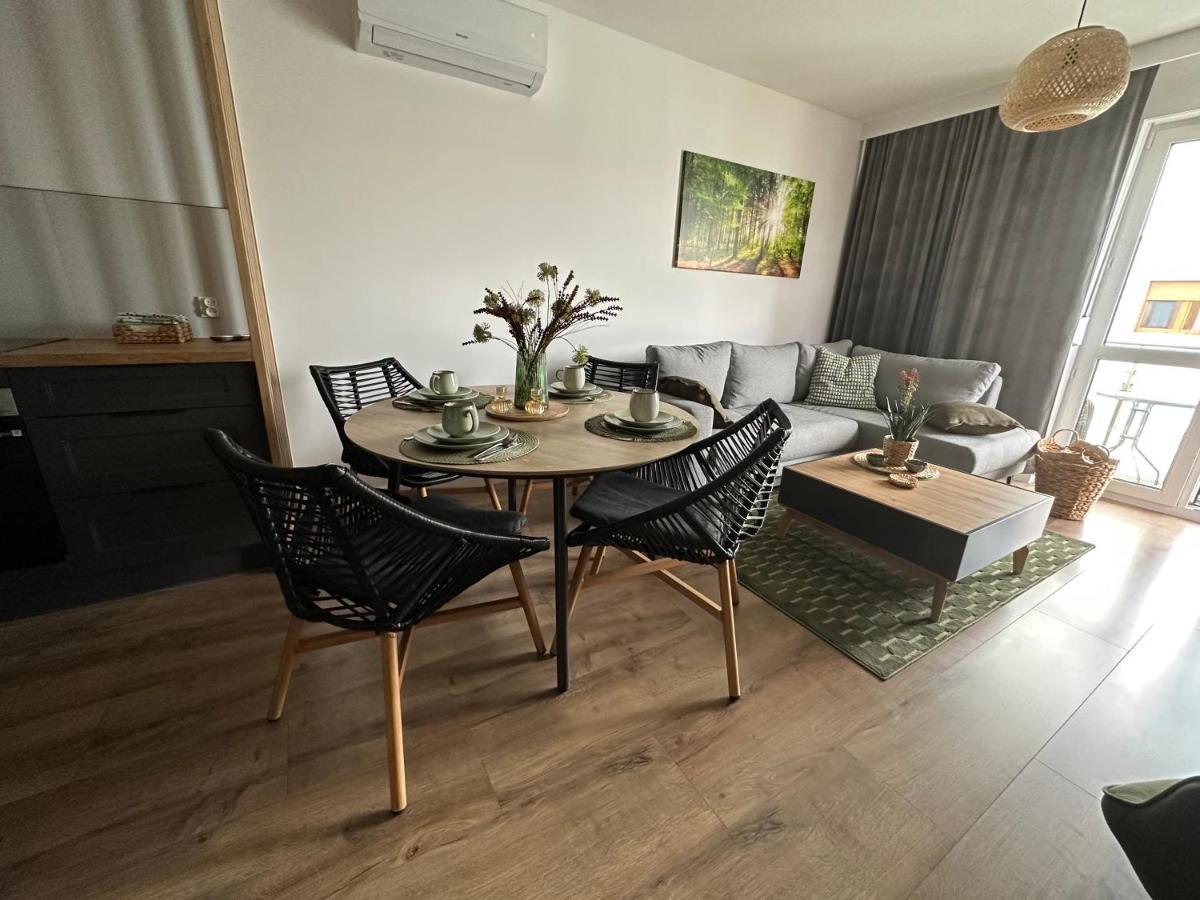 Apartament 28 W Dolinie Baryczy - 5D Apartamenty Milicz Εξωτερικό φωτογραφία